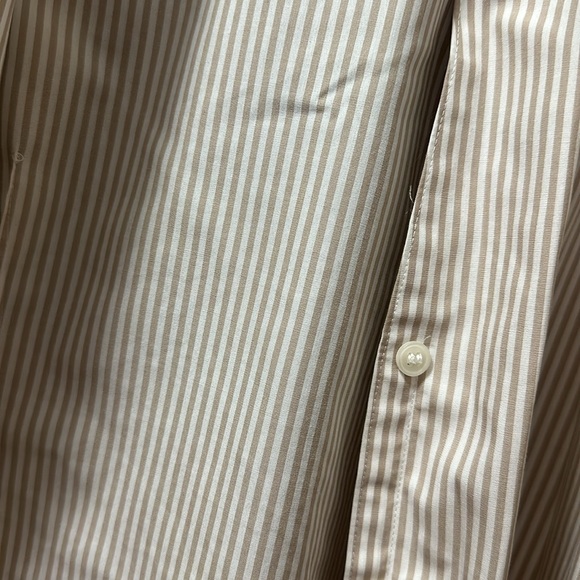 Calvin Klein button up - Picture 4 of 4